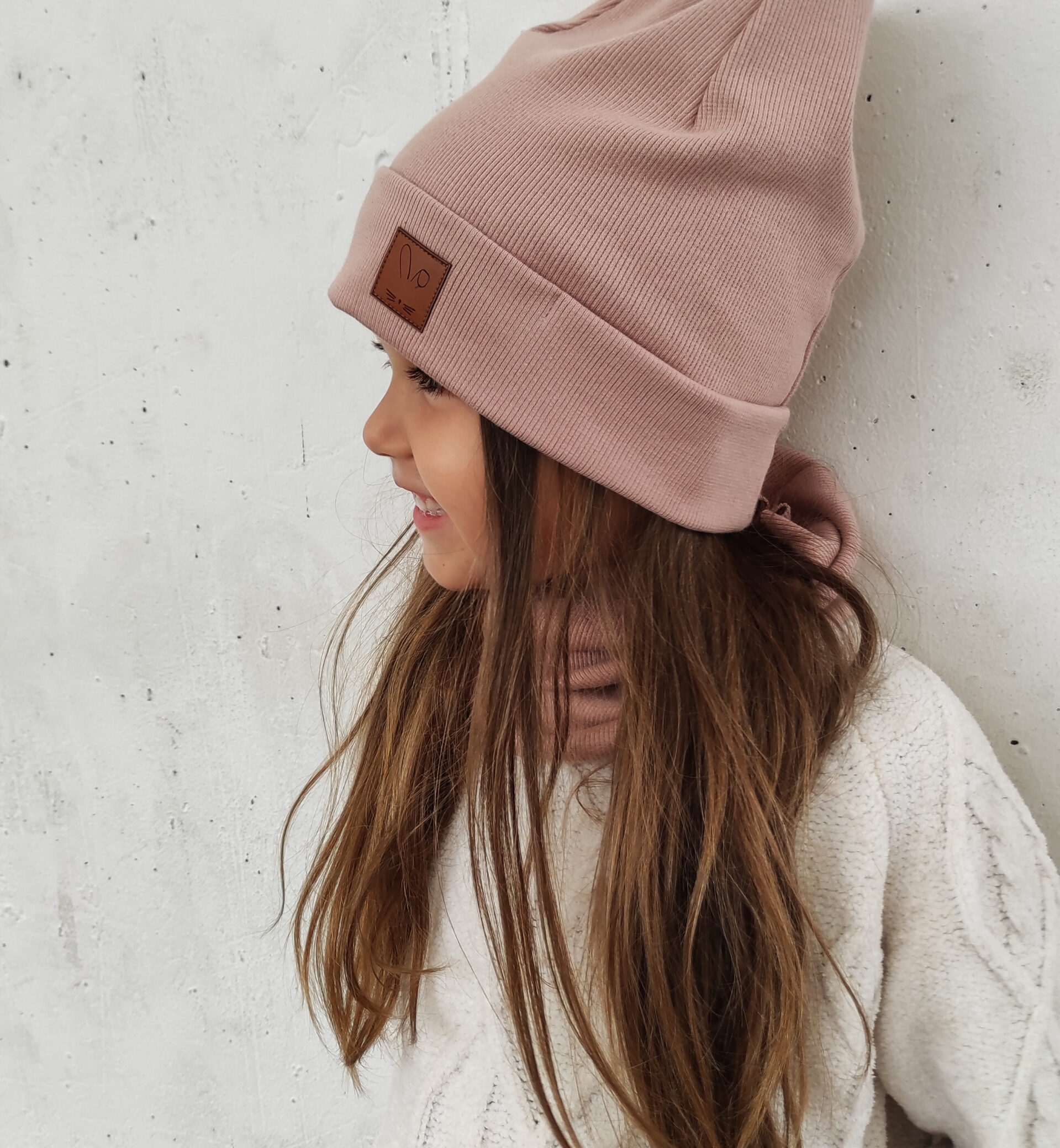 czapka prążek, czapka dla dziewczynki, czapka dla chłopca, czapka na jesień, czapka na wiosnę, pudrowy róż, rozmiar czapki