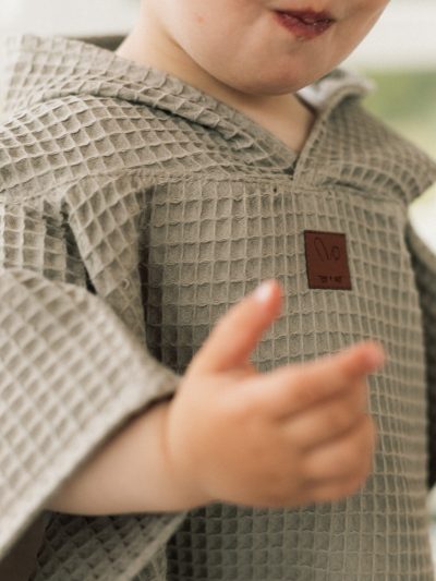 Ponczo kąpielowe - brązowe - obrazek 3