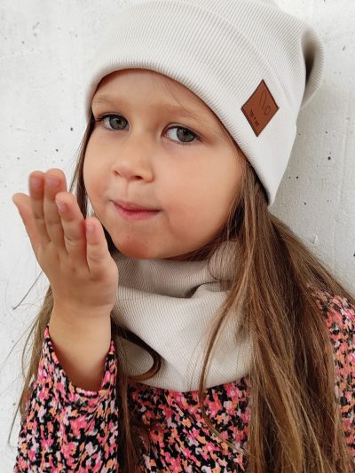 Czapka prążkowana BEŻ - obrazek 3