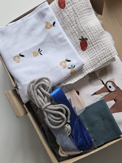 Pudełko kreatywne - skrawki materiałów - obrazek 3