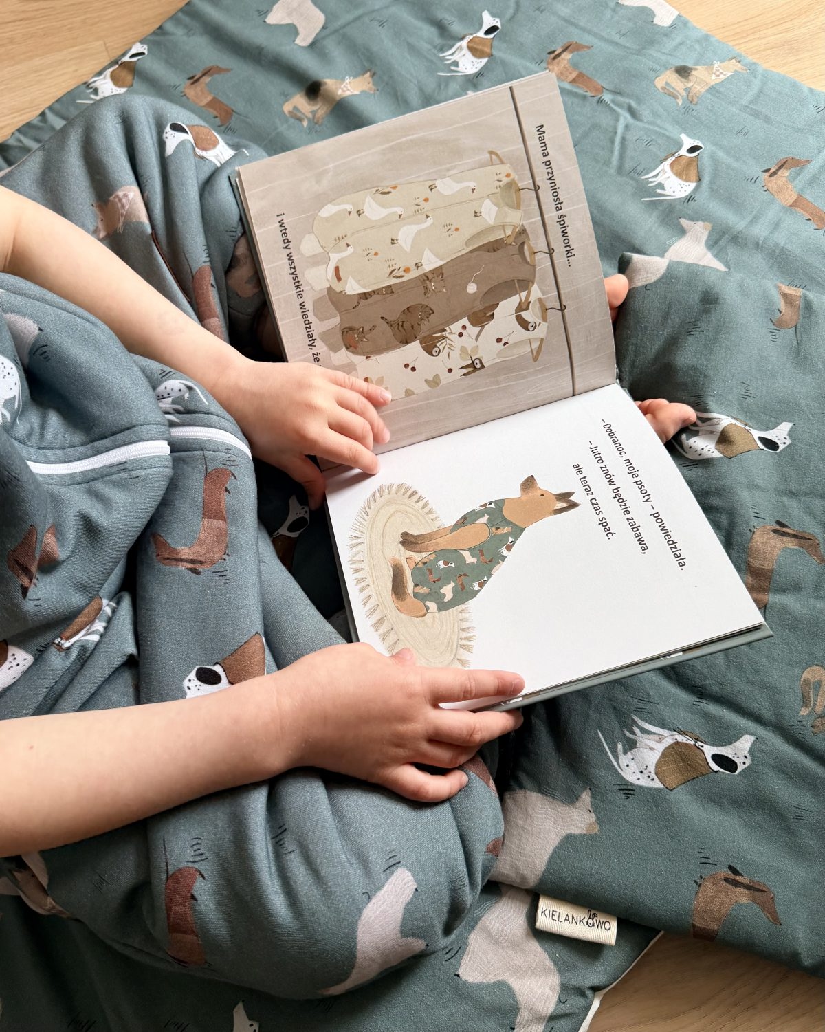 wyciszająca książeczka, książeczka do snu, książeczka pieski, książeczka na dobranoc, książeczka dla dziecka 1-5 lat