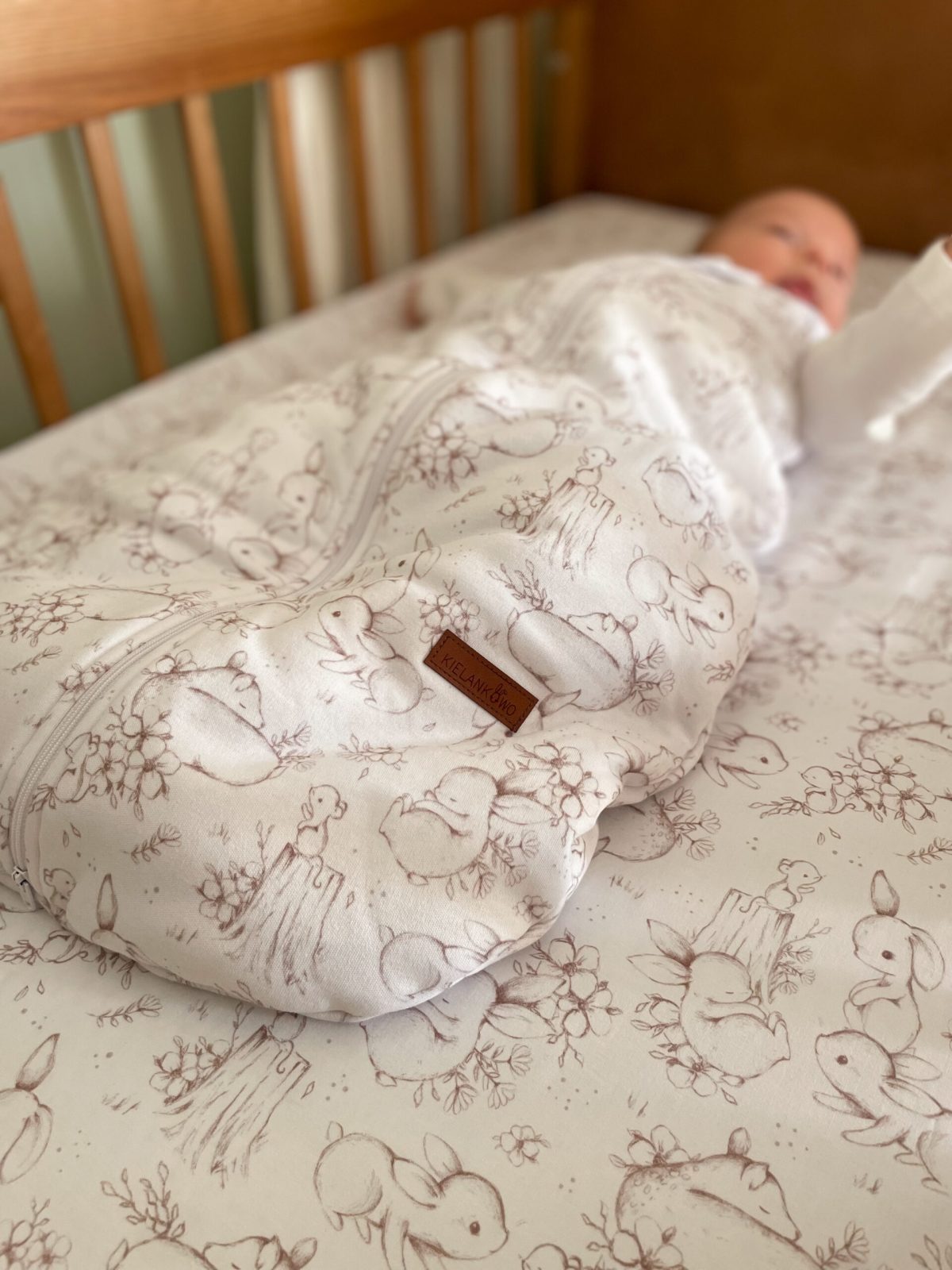 Śpiworek pełny - wzór Króliczki na polanie - obrazek 2