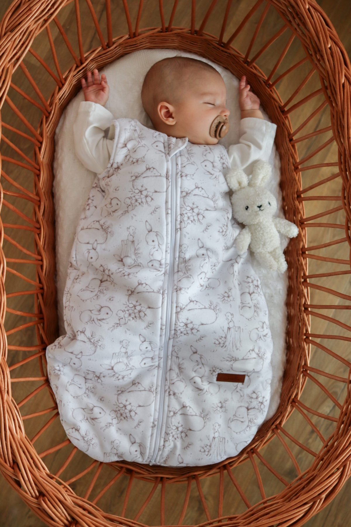 Śpiworek pełny - wzór Króliczki na polanie - obrazek 3