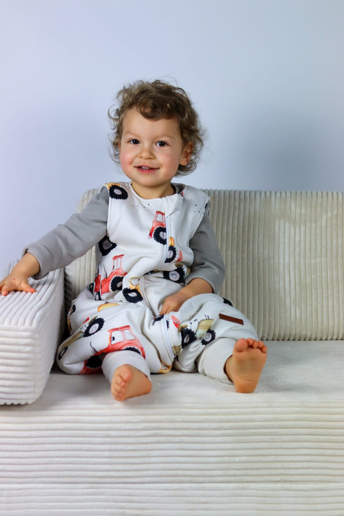 Śpiworek z nogawkami - wzór TRAKTORY I KOPARKI - obrazek 2