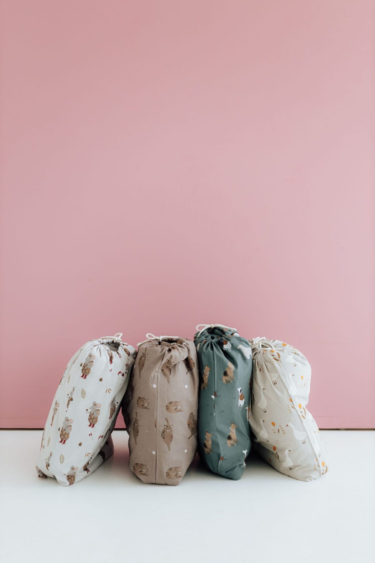 Pościel z wypełnieniem wzór Myszki w lesie - obrazek 4