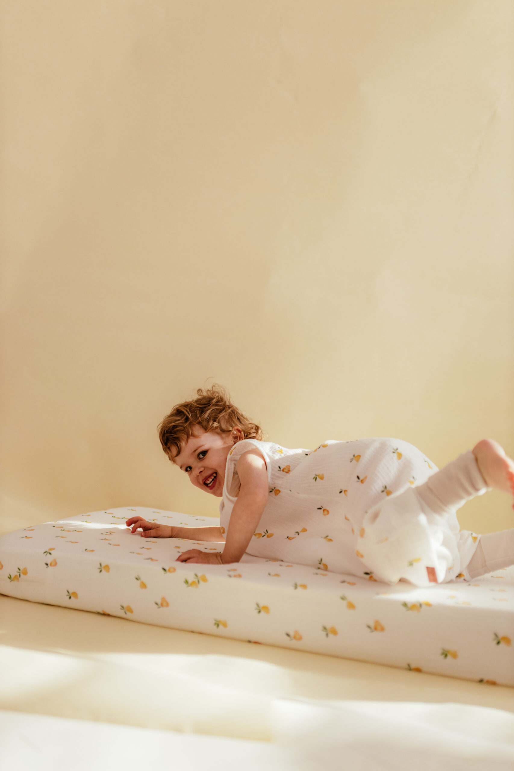 Muślinowe prześcieradło - wzór Gruszki